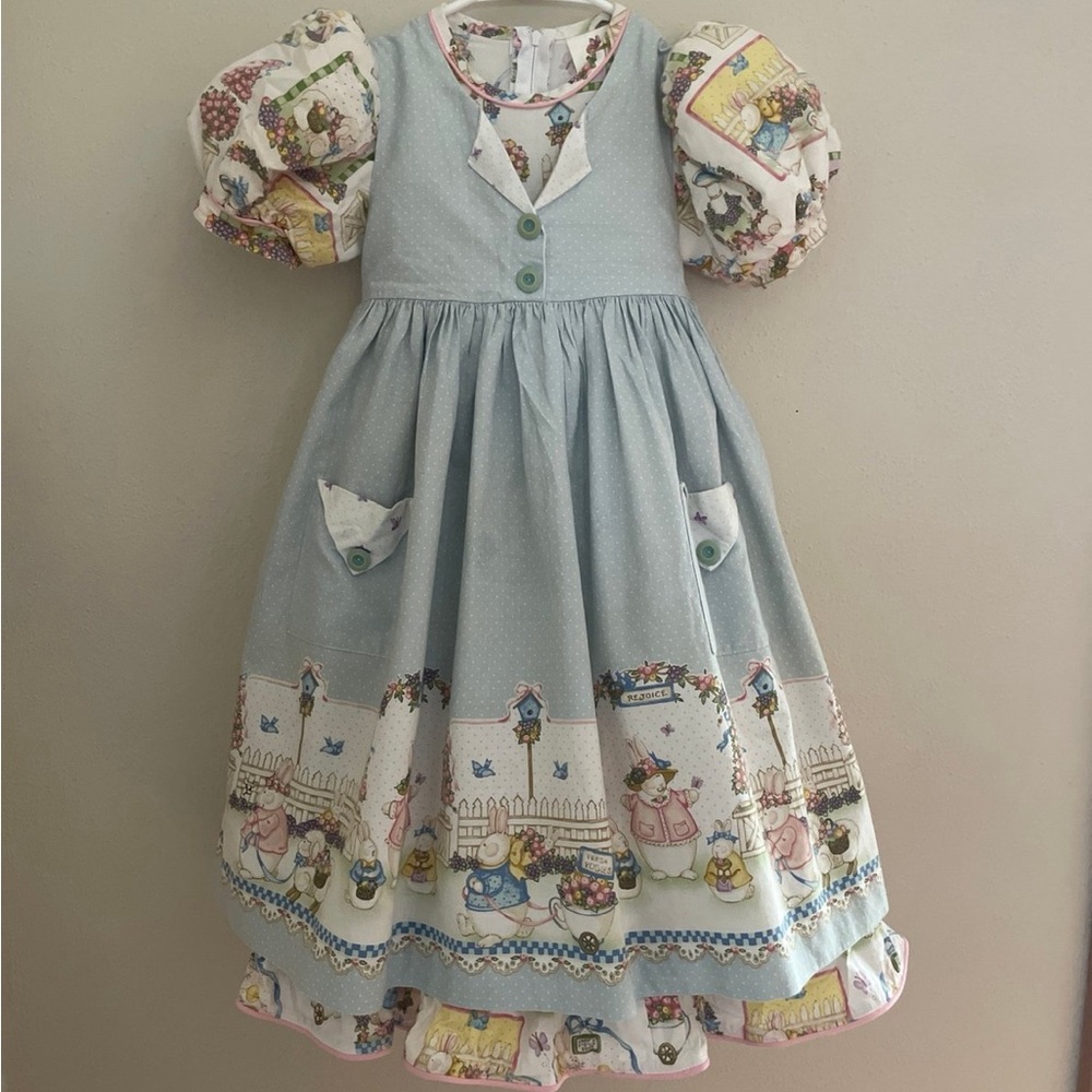 Vintage Easter Daisy Kingdom Dress